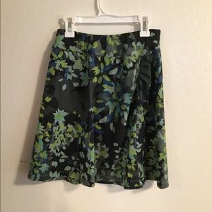 Outdoor/hiking mini skirt